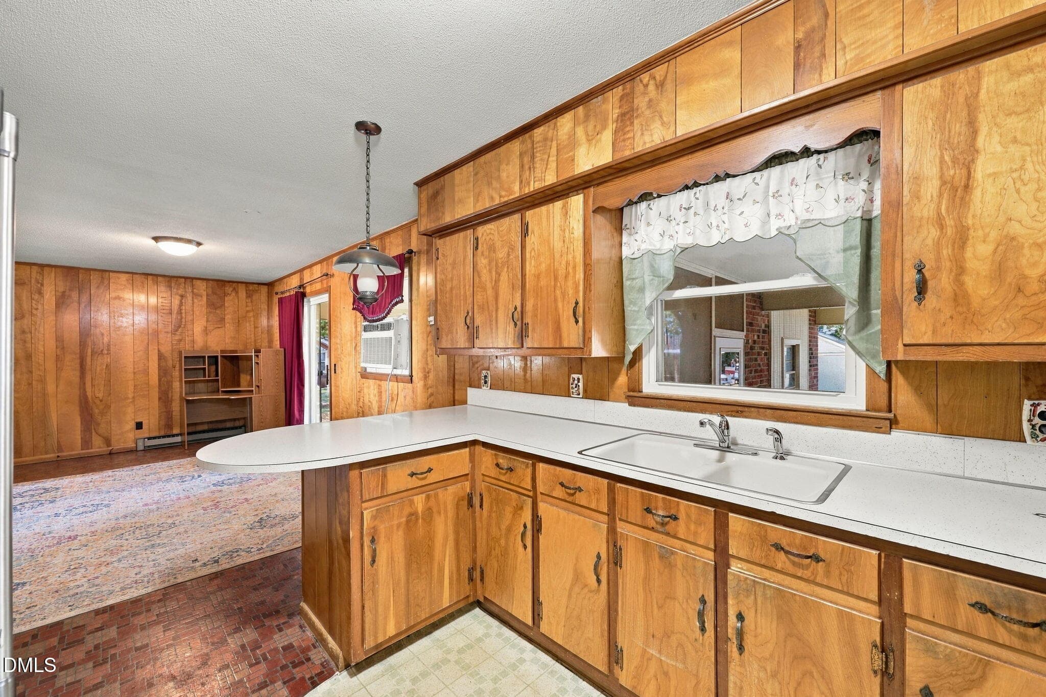 37-web-or-mls-IMG_2523 - 208 Aloha Drive, Graham, NC 27253, Graham