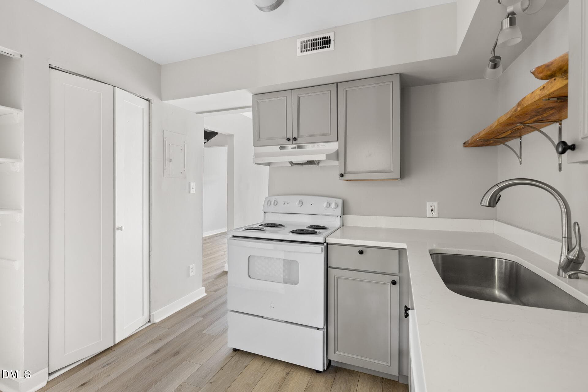 220-Elizabeth-G15-110 - 220 Elizabeth Street Apt G15, Chapel Hill, NC 27514, Chapel Hill