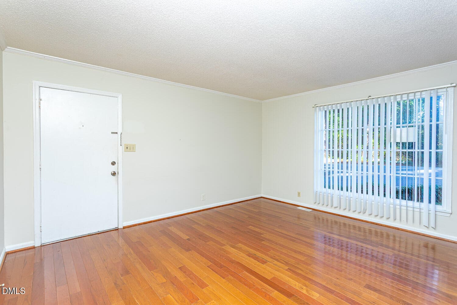 Living - 3216 Atlantic Avenue, Raleigh, NC 27604, Raleigh