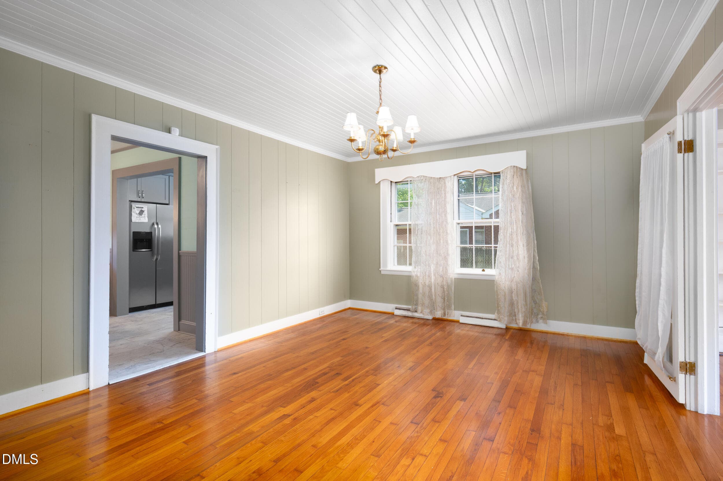 6_223 s. 3rd ave-7 - 223 S 3rd Avenue, Siler City, NC 27344, Siler City