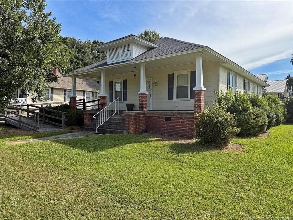 301 N 11th Street, Erwin, NC 28339