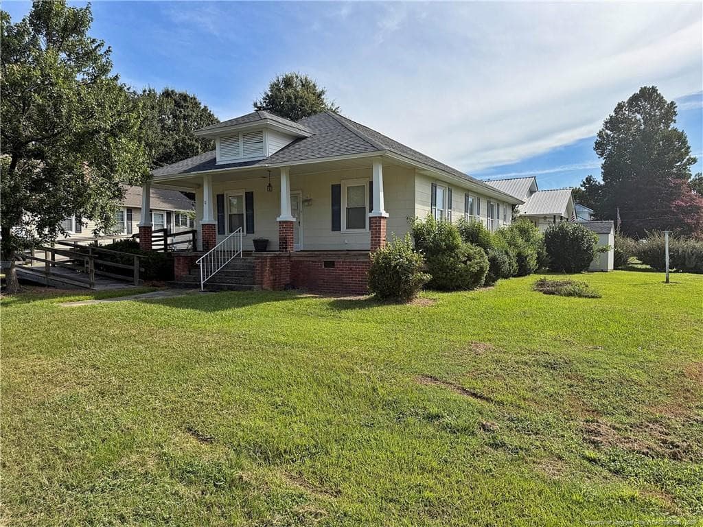 Photo 5 - 301 N 11th Street, Erwin, NC 28339, Erwin