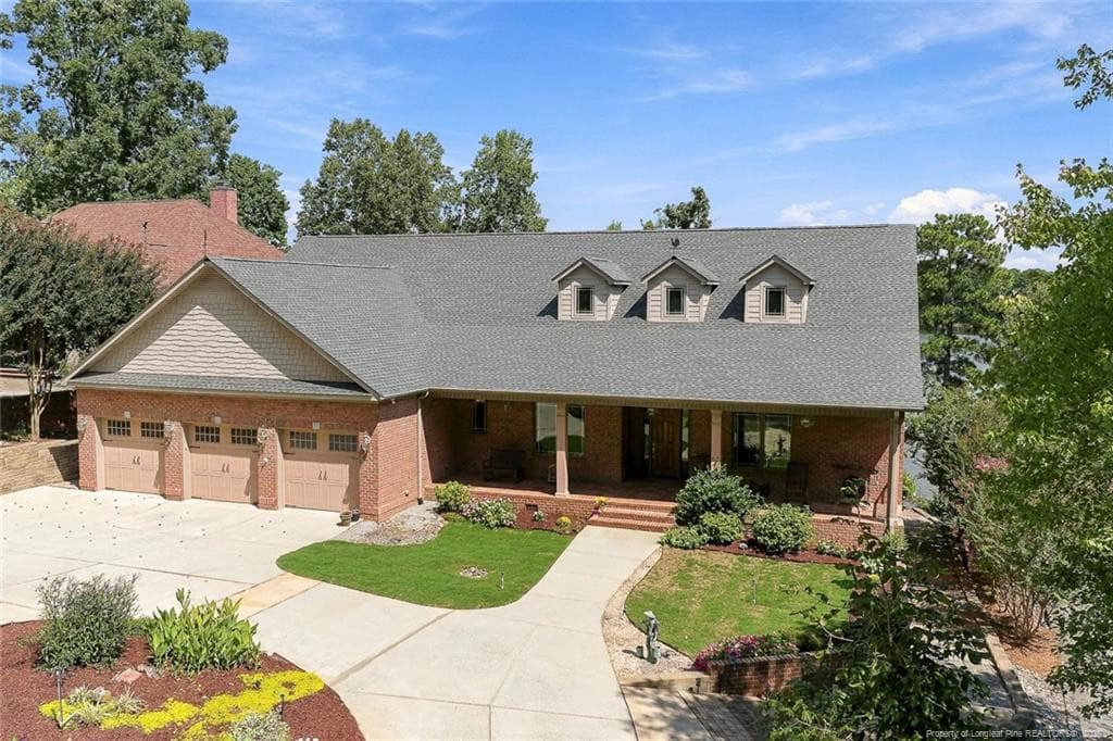 Photo 2 - 3 The Pointe, Sanford, NC 27332