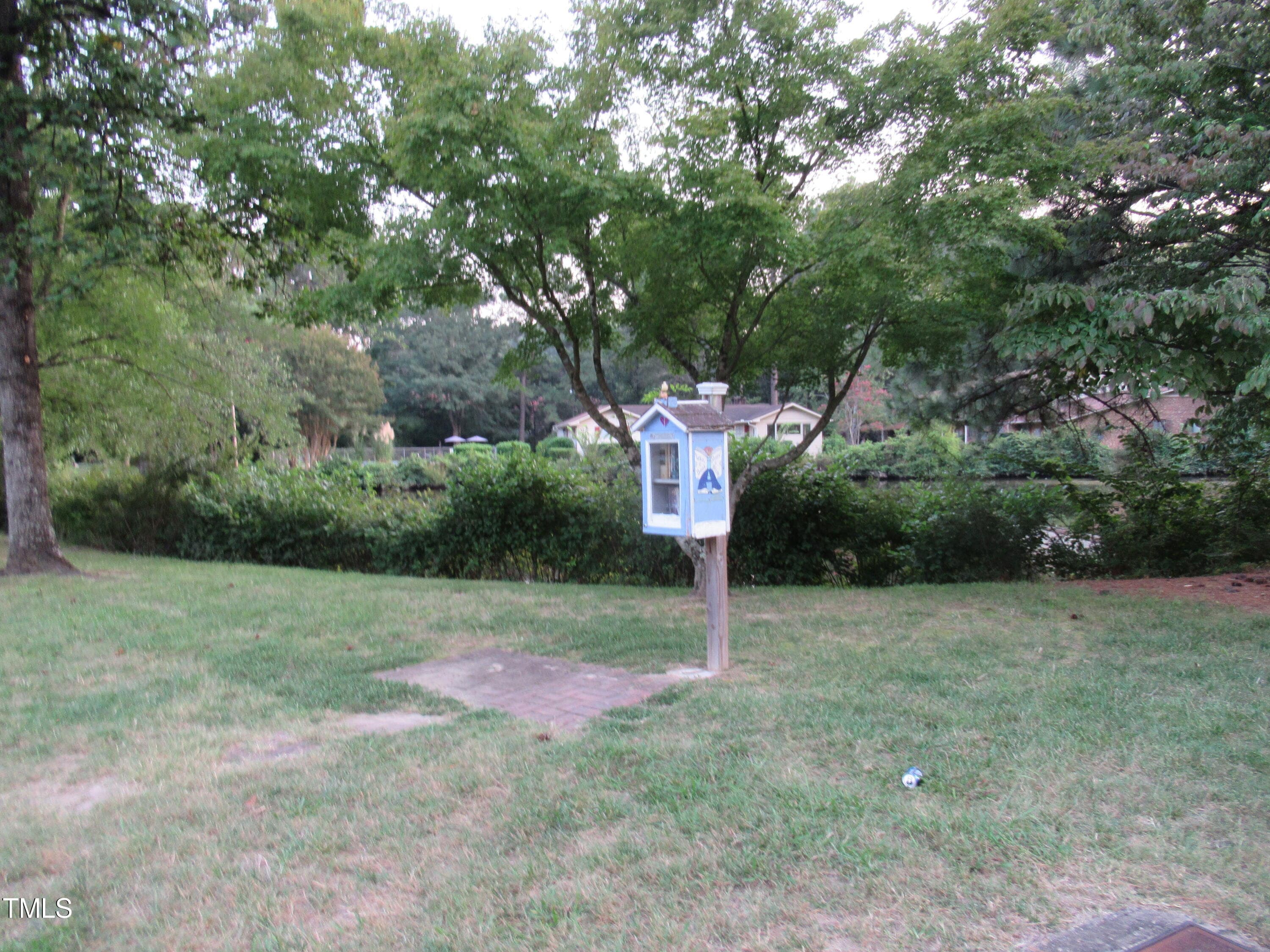 11bookLibraryPond - 130 S Estes Drive B-11, Chapel Hill, NC 27514, Chapel Hill