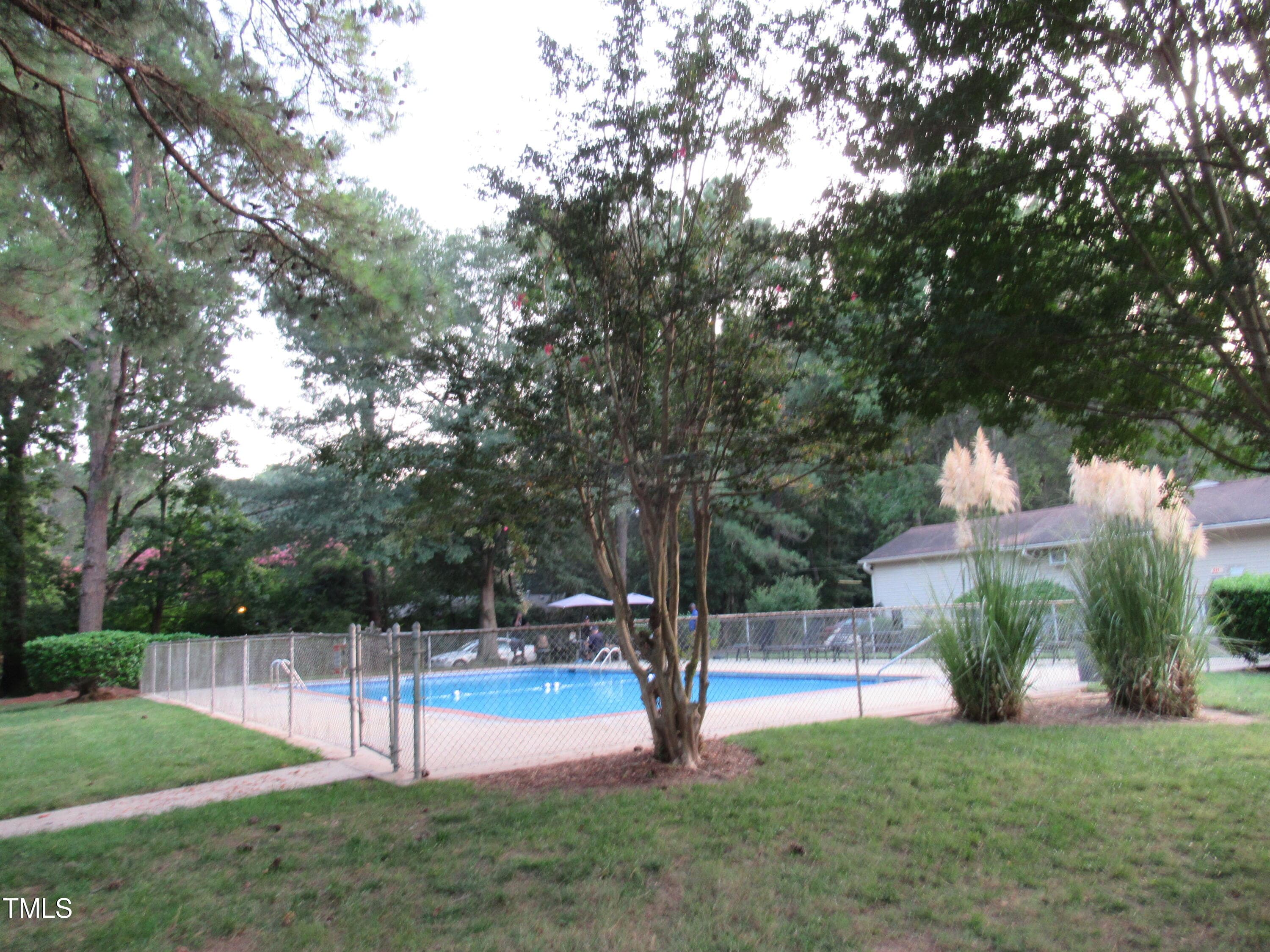 11pool1 - 130 S Estes Drive B-11, Chapel Hill, NC 27514, Chapel Hill