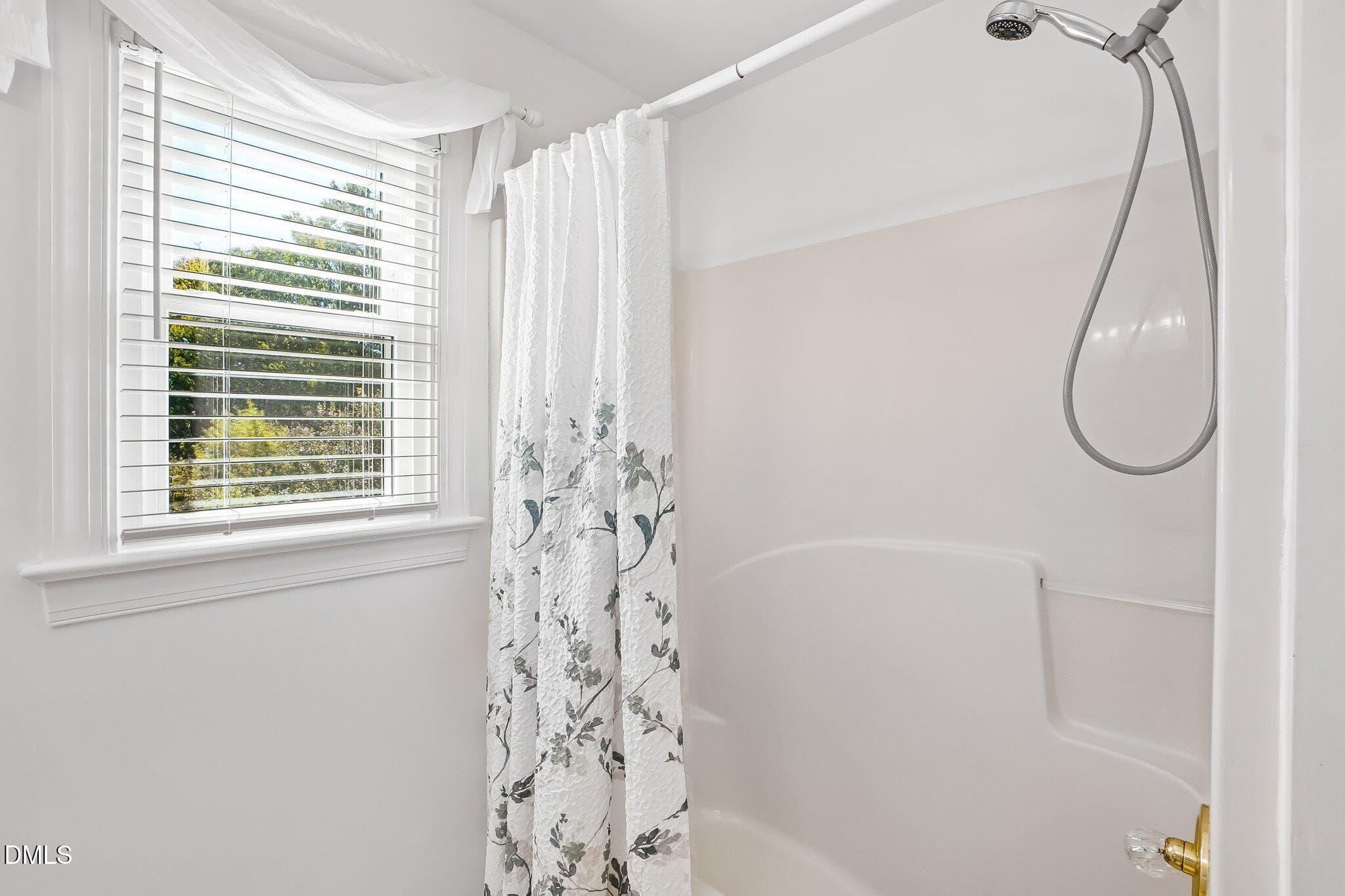 30-web-or-mls-Black Diamond Ct-S1310-033 - 5108 Black Diamond Court, Raleigh, NC 27604, Raleigh