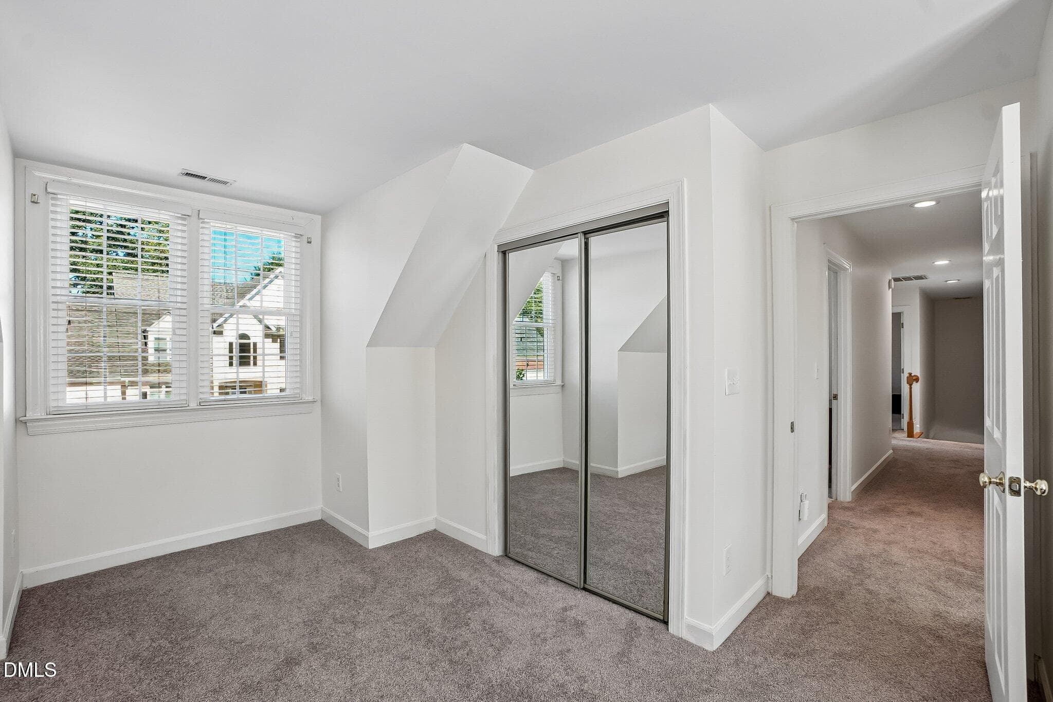 33-web-or-mls-Black Diamond Ct-S1310-036 - 5108 Black Diamond Court, Raleigh, NC 27604, Raleigh