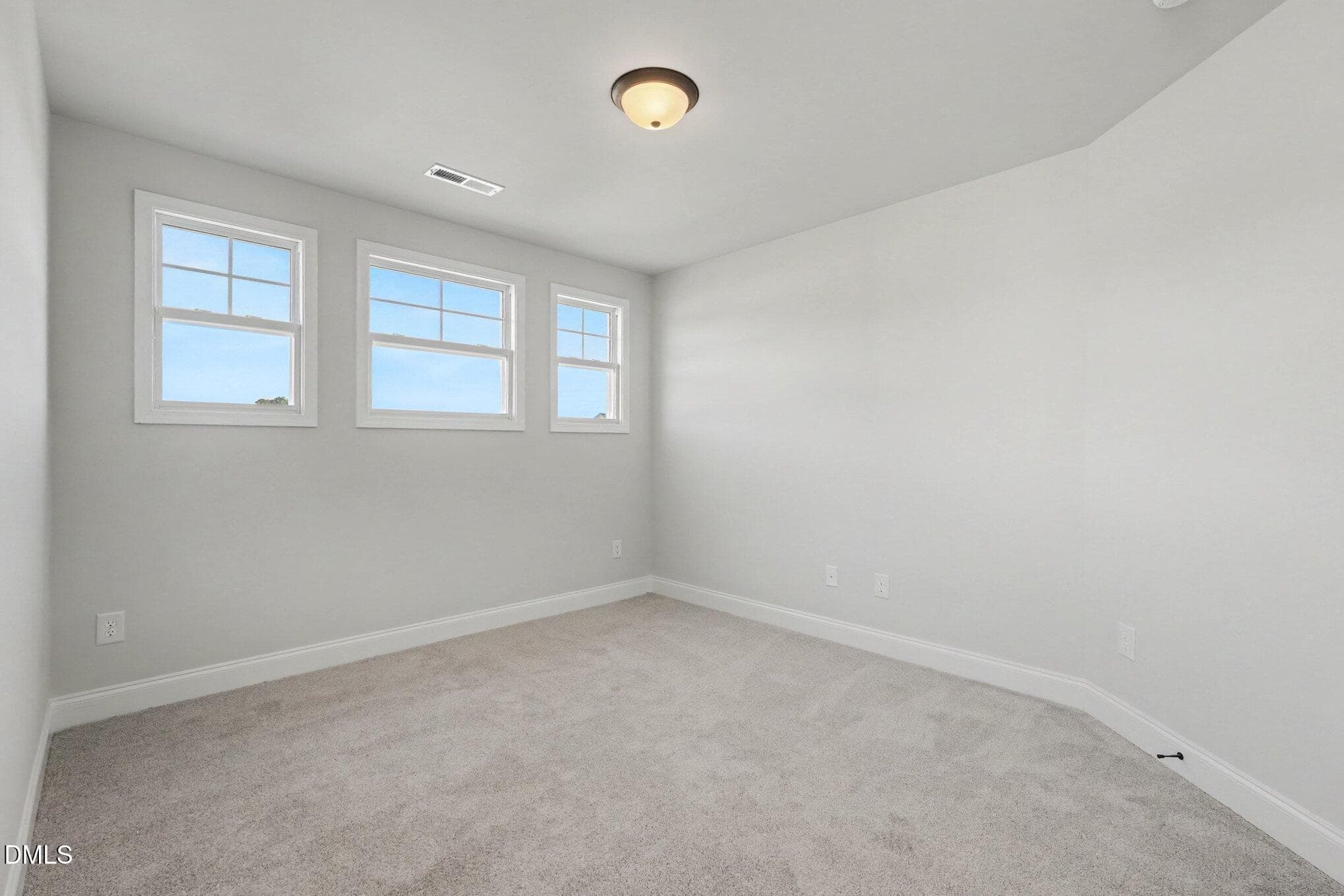 027_file_6494 - 99 Evelene Way, Clinton, NC 28328