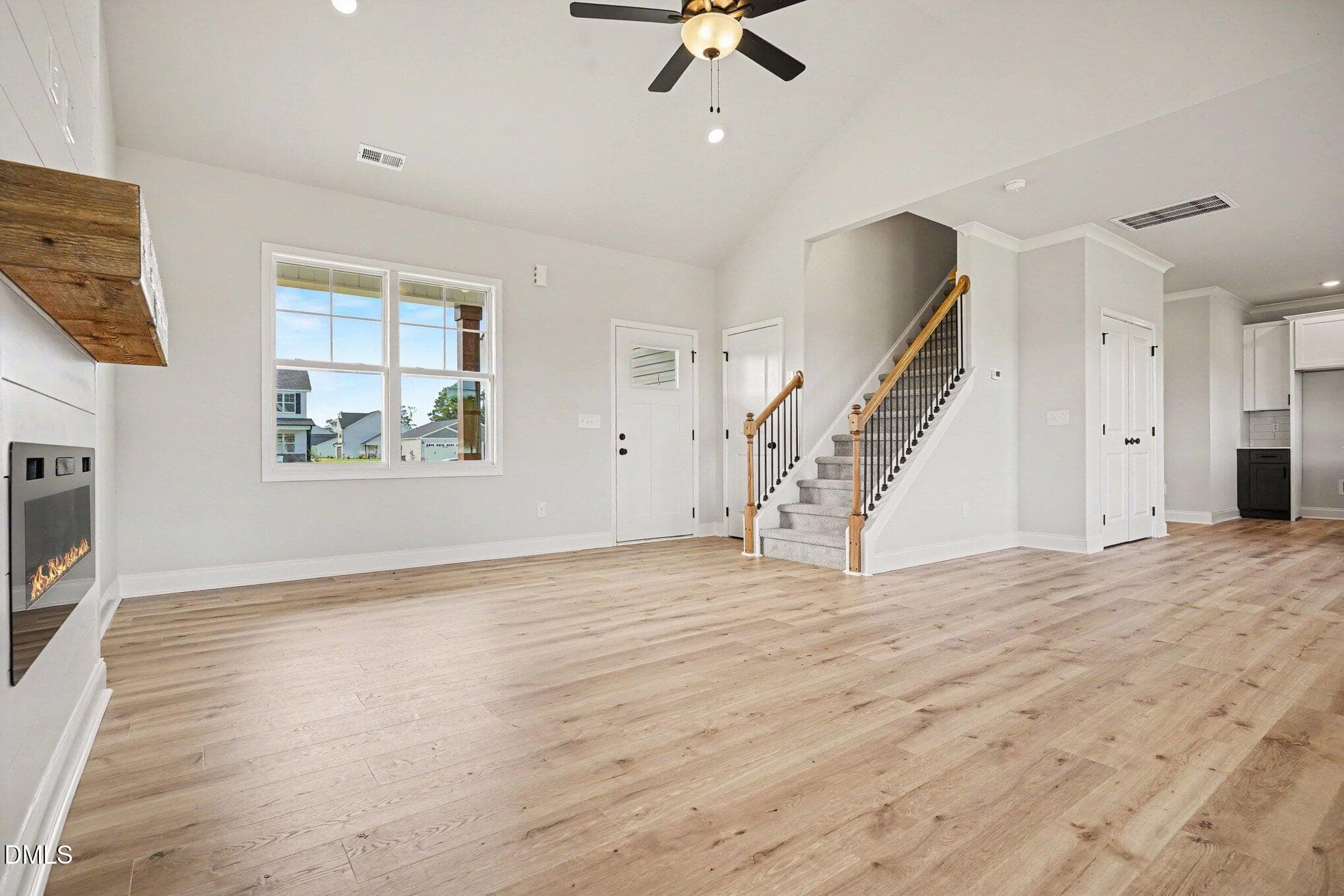 004_file_4240 - 20 Evelene Way, Clinton, NC 28328