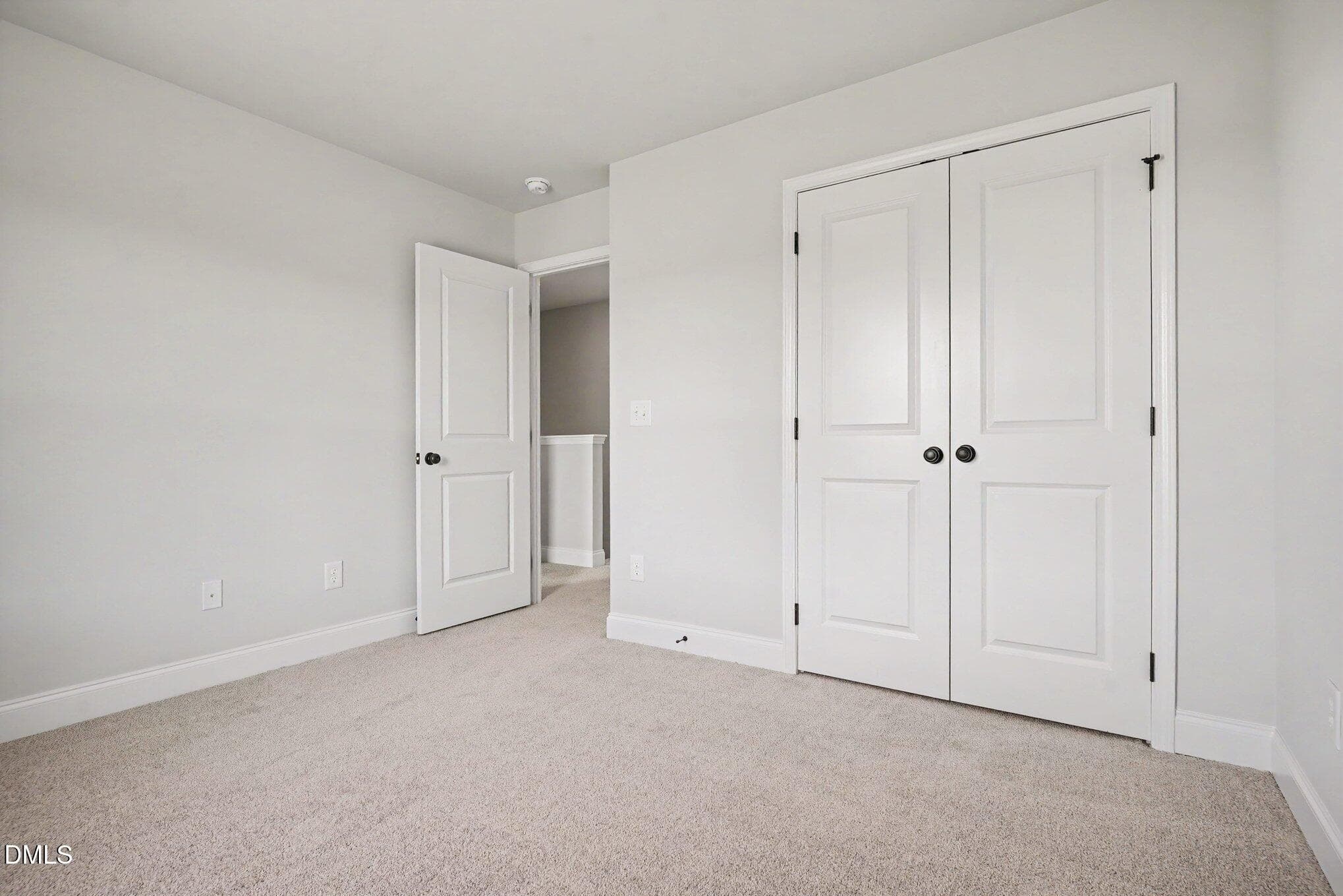 012_file_1252 - 20 Evelene Way, Clinton, NC 28328