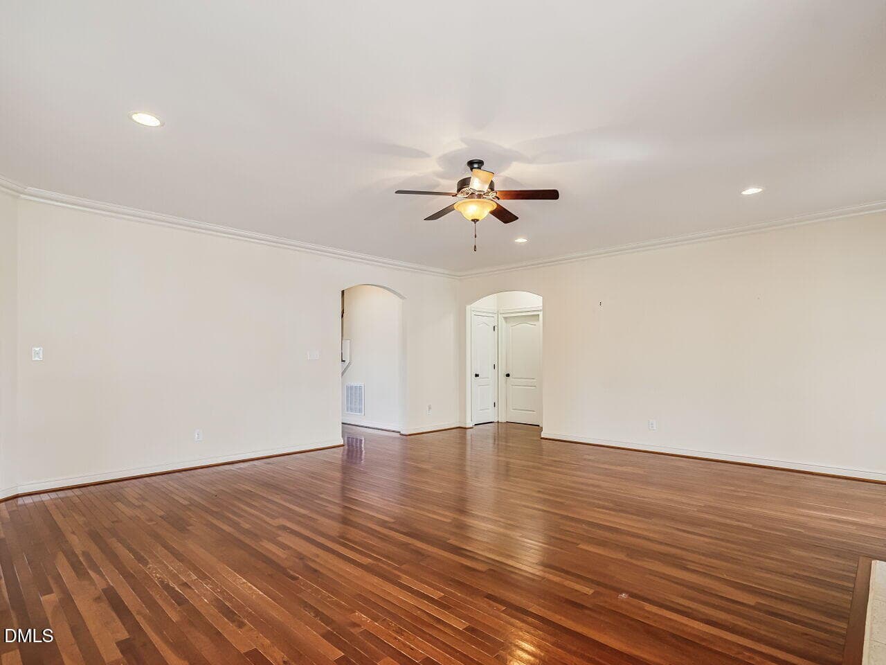 014-1280x960-living-room - 319 Neuse Landing Drive, Clayton, NC 27527