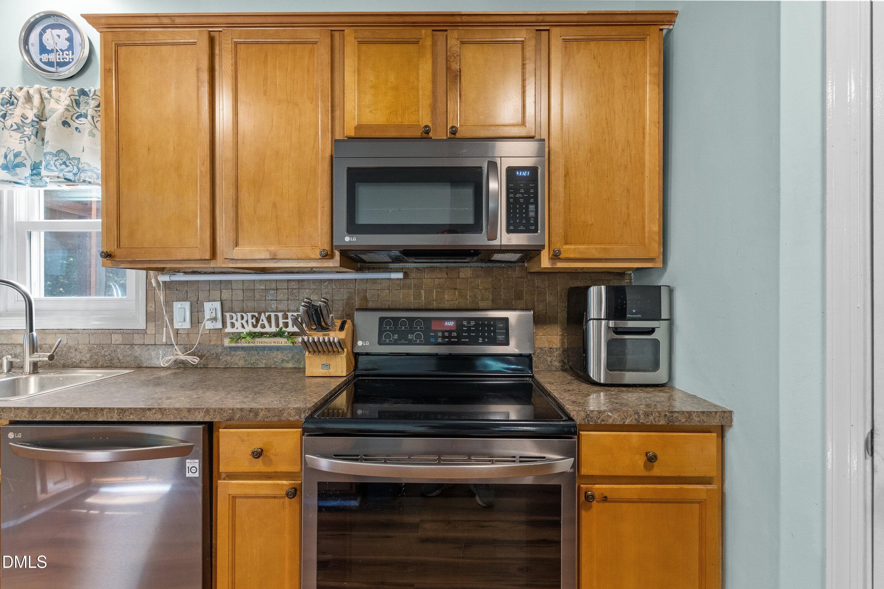 Kitchen - 517 Dogwood Road, Holly Springs, NC 27540, Holly Springs
