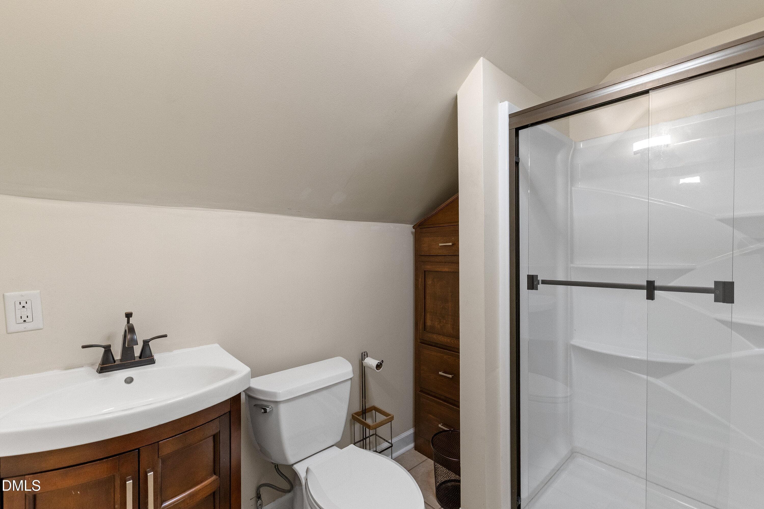 Bathroom - 517 Dogwood Road, Holly Springs, NC 27540, Holly Springs