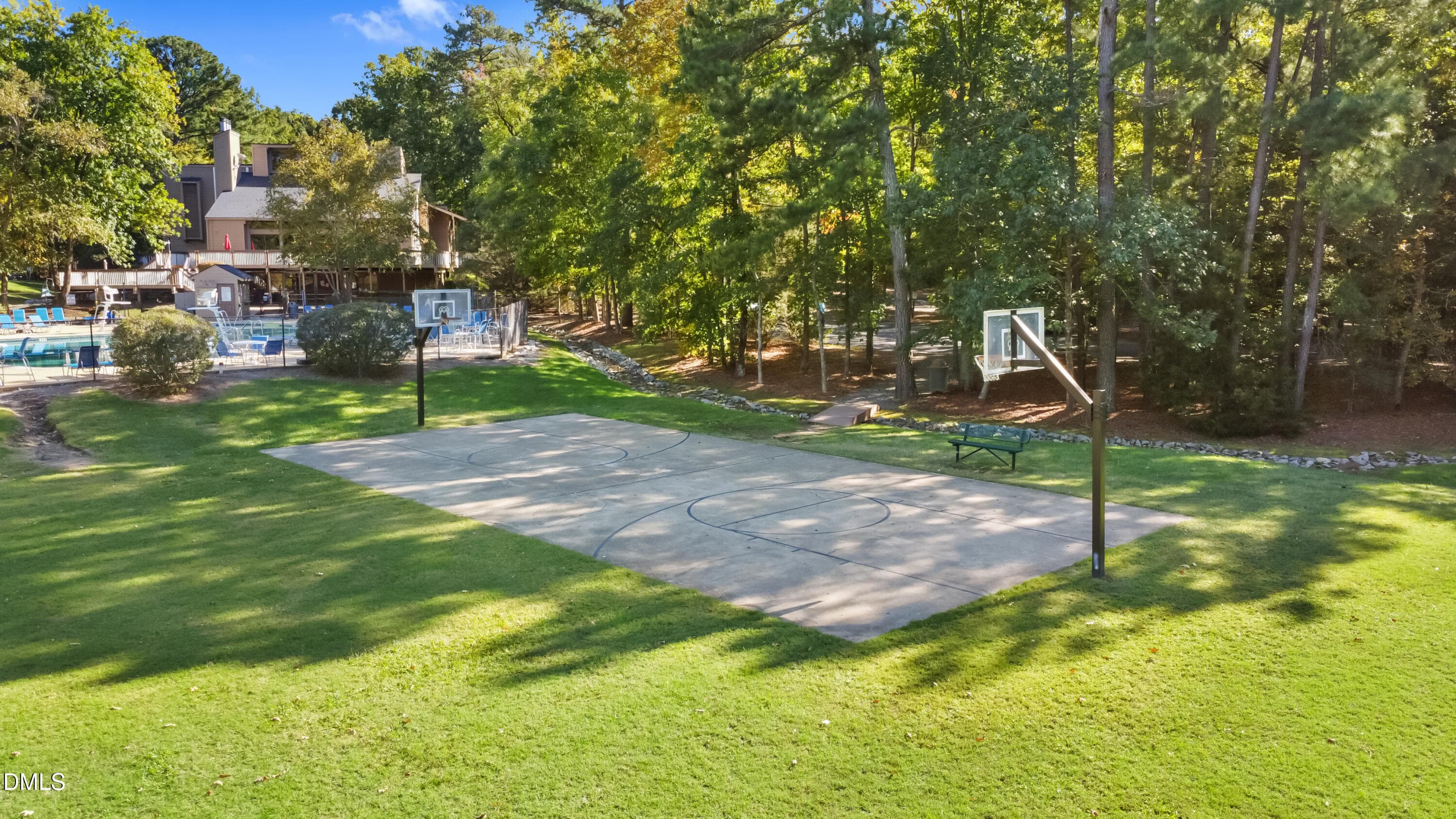 Amenities 2 - 4100 Five Oaks Drive 11, Durham, NC 27707, Durham