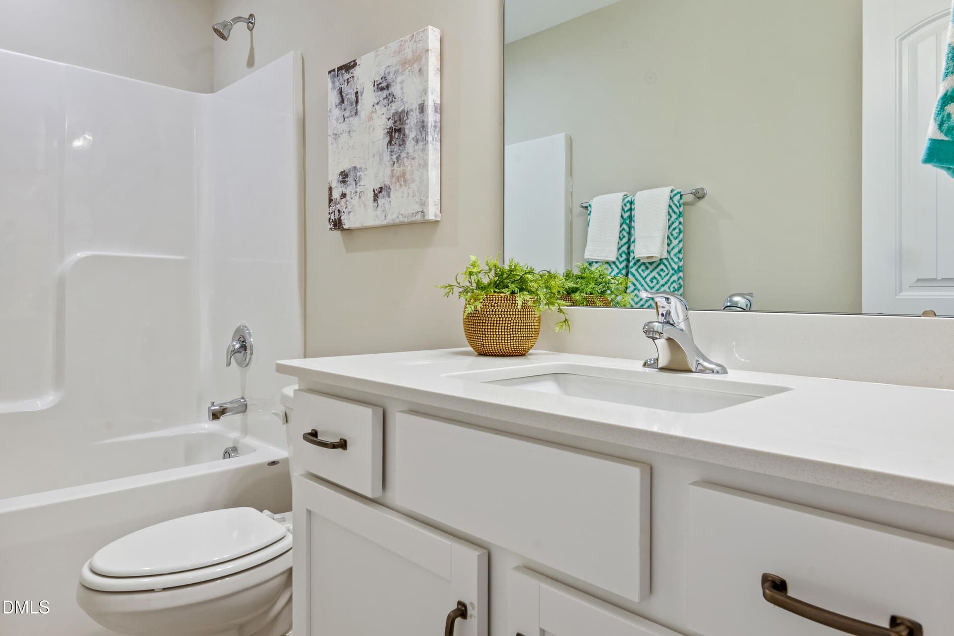 27 Second Floor Bathroom - 201 Highlander Terrace, Liberty, NC 27298