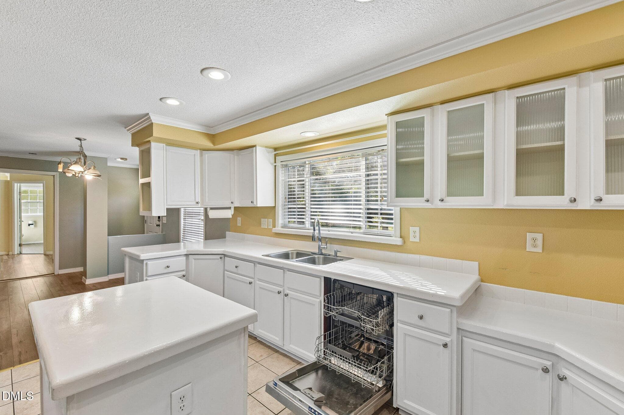 19-web-or-mls-E Forest Oaks Dr-S1410-019 - 160 E Forest Oaks Drive, Sanford, NC 27330, Sanford
