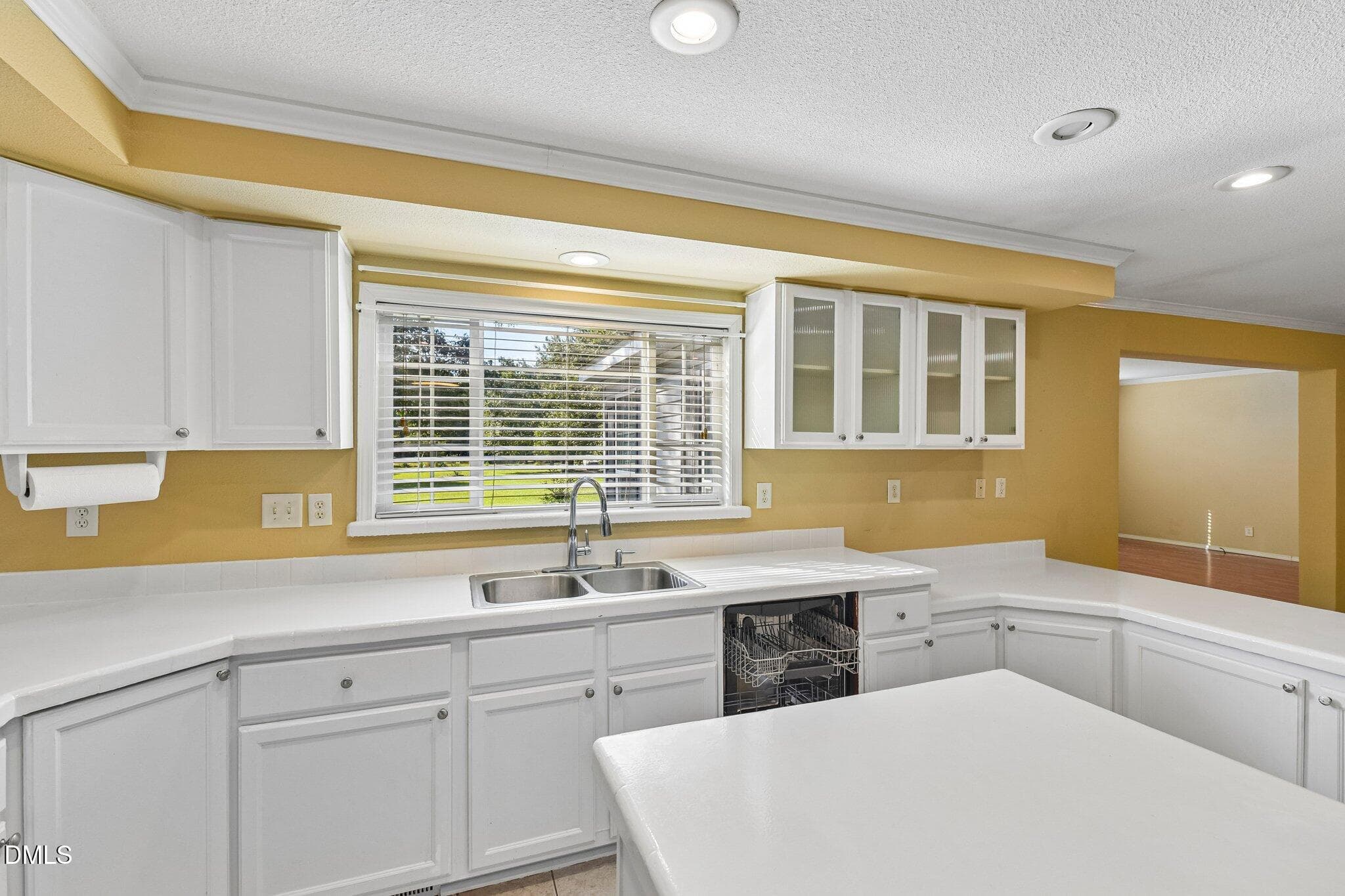 20-web-or-mls-E Forest Oaks Dr-S1410-020 - 160 E Forest Oaks Drive, Sanford, NC 27330, Sanford