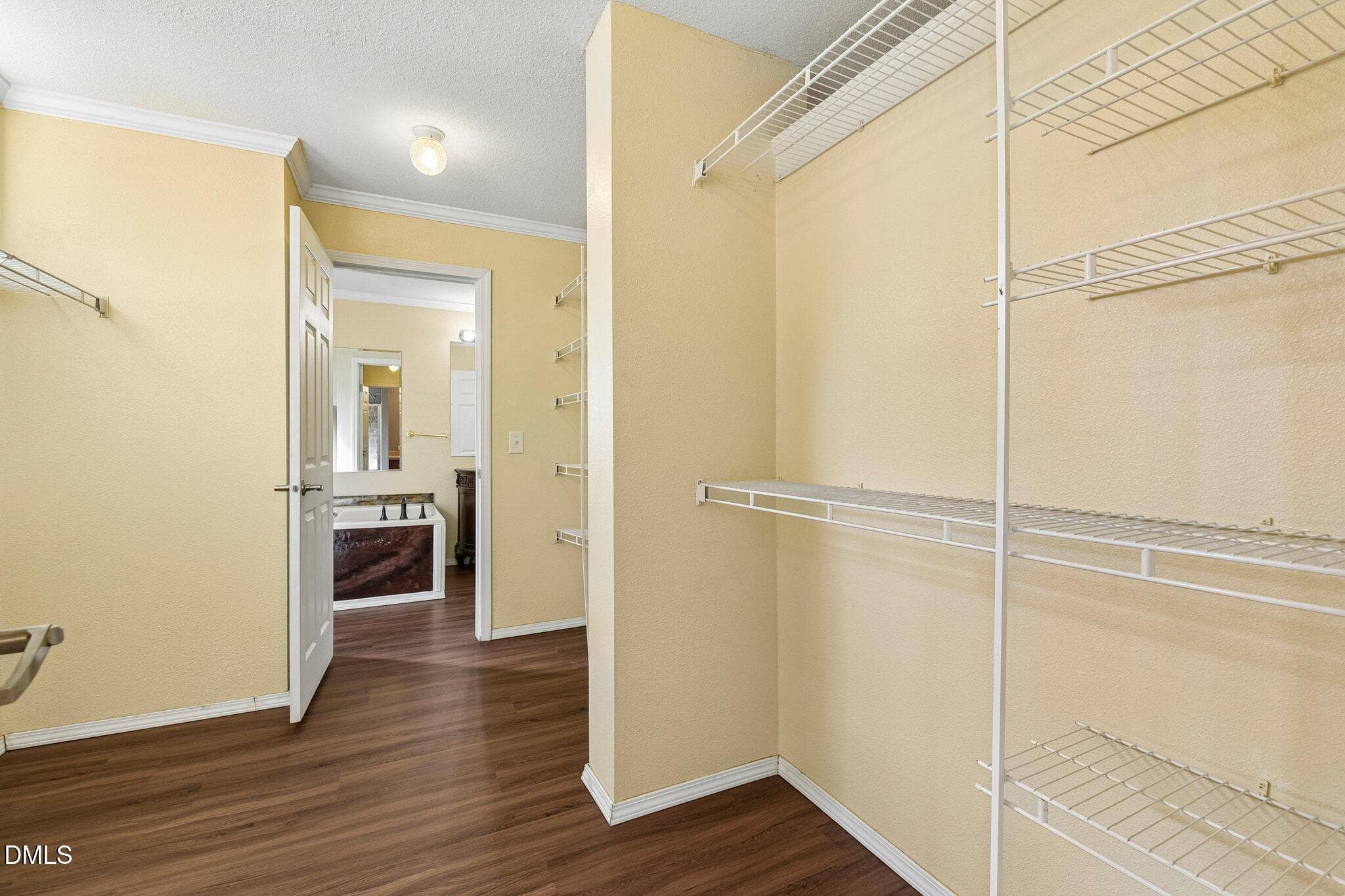 33-web-or-mls-E Forest Oaks Dr-S1410-033 - 160 E Forest Oaks Drive, Sanford, NC 27330, Sanford