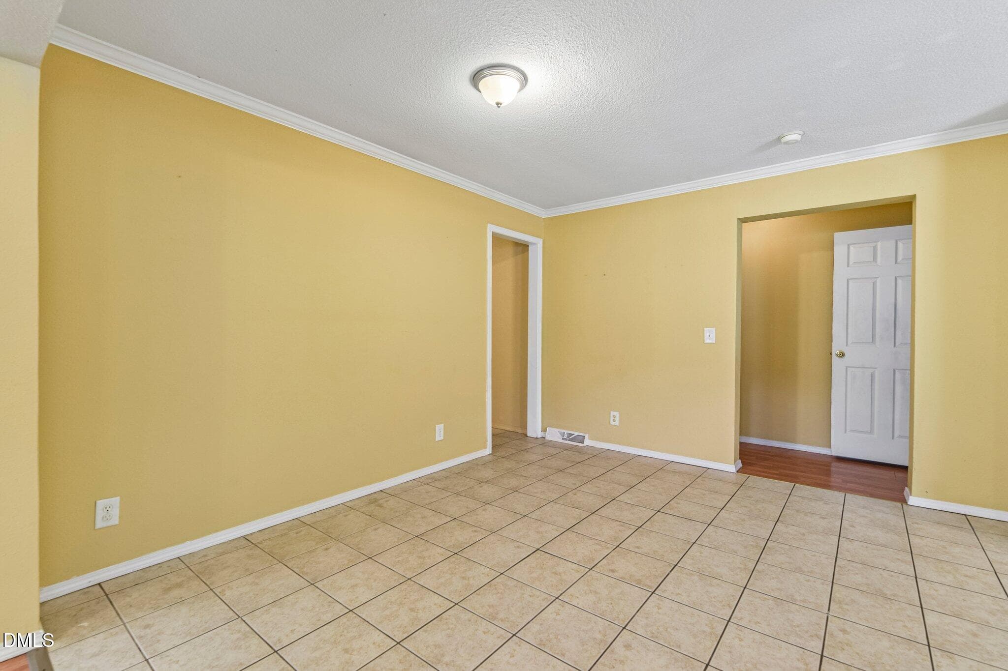 37-web-or-mls-E Forest Oaks Dr-S1410-037 - 160 E Forest Oaks Drive, Sanford, NC 27330, Sanford
