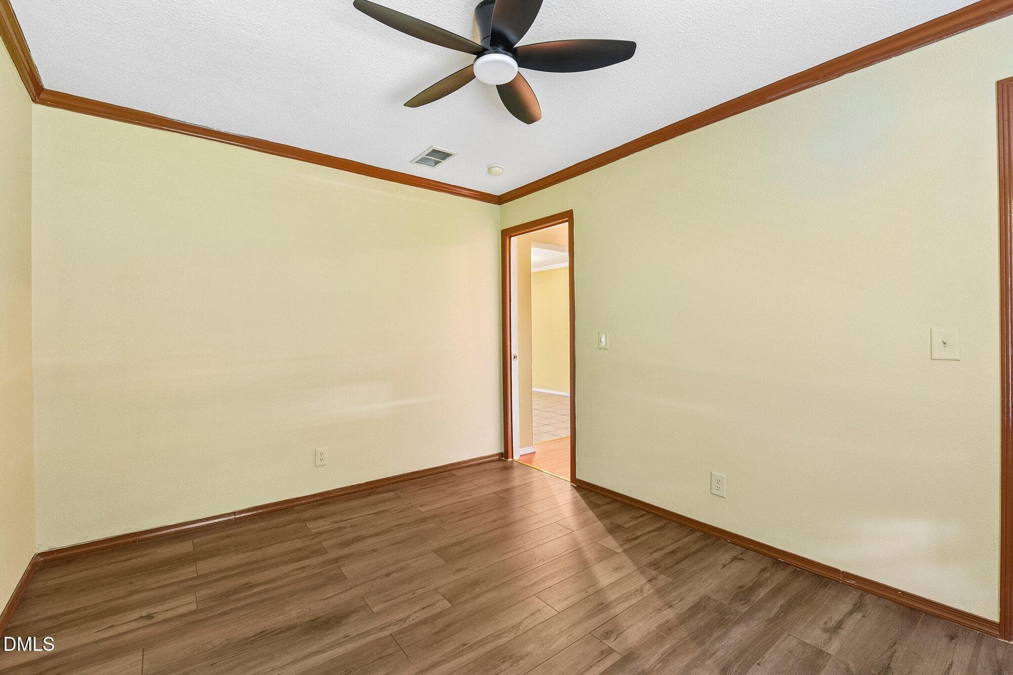 39-web-or-mls-E Forest Oaks Dr-S1410-039 - 160 E Forest Oaks Drive, Sanford, NC 27330, Sanford