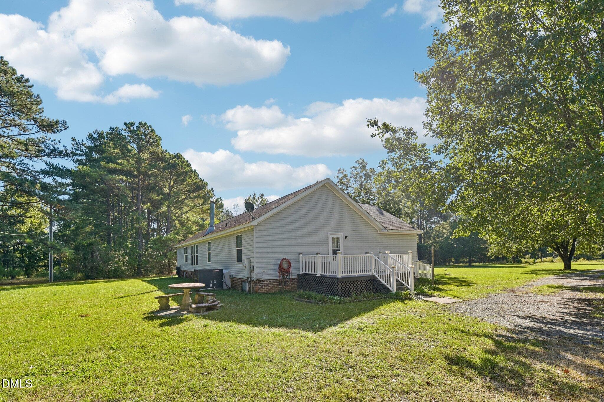 43-web-or-mls-E Forest Oaks Dr-S1410-043 - 160 E Forest Oaks Drive, Sanford, NC 27330, Sanford