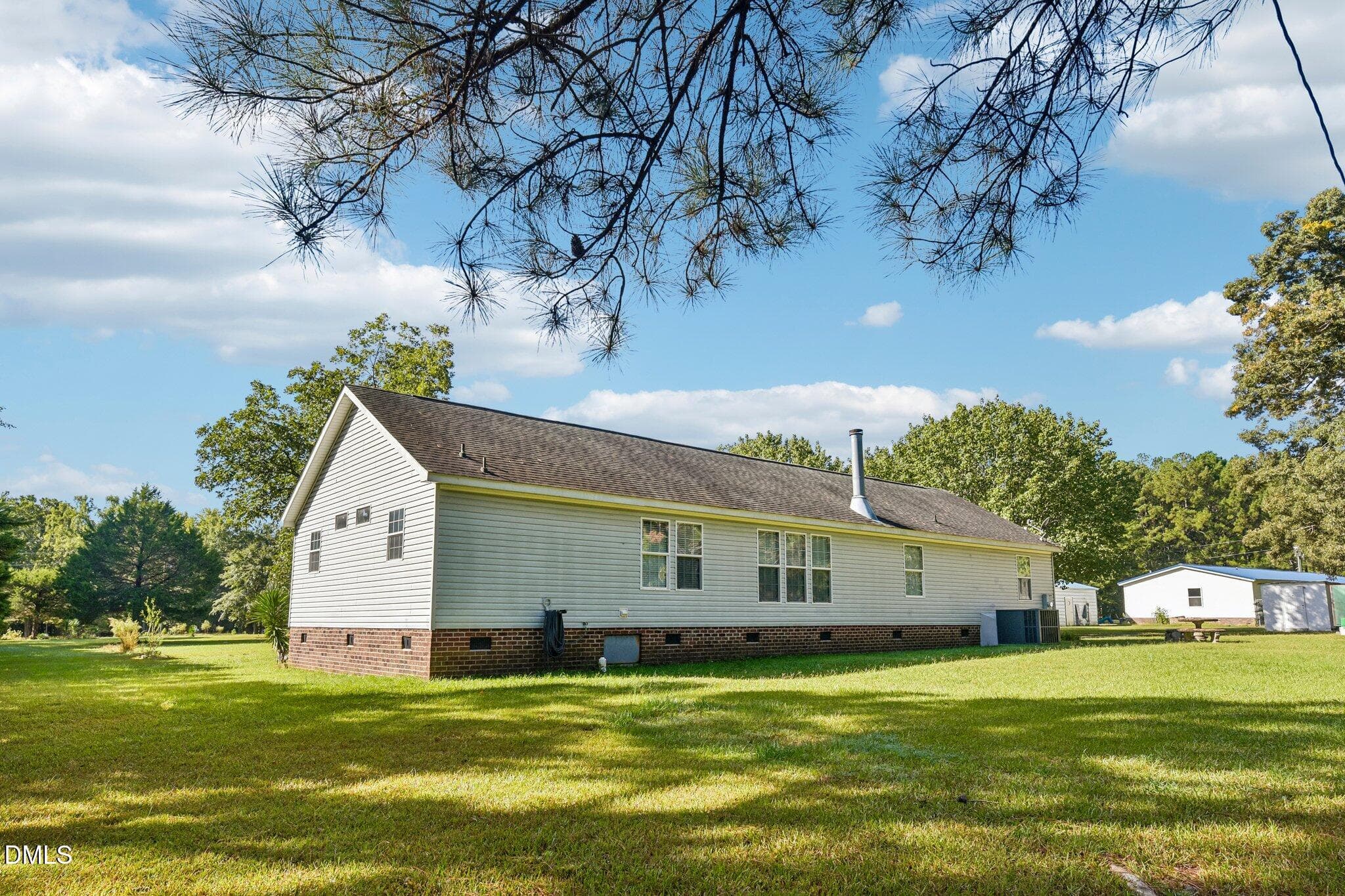 46-web-or-mls-E Forest Oaks Dr-S1410-046 - 160 E Forest Oaks Drive, Sanford, NC 27330, Sanford