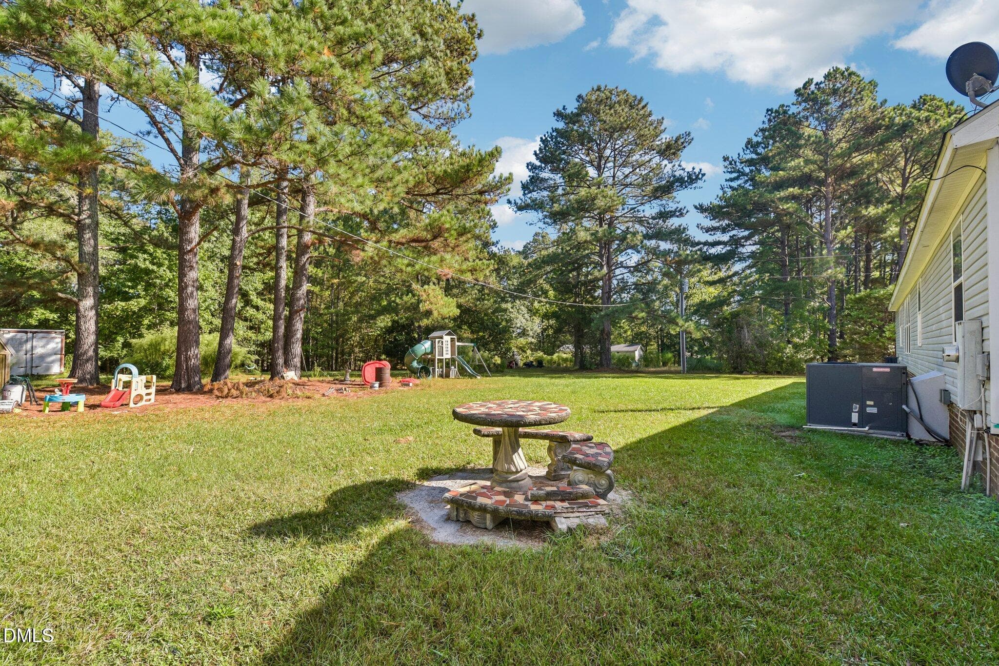 47-web-or-mls-E Forest Oaks Dr-S1410-047 - 160 E Forest Oaks Drive, Sanford, NC 27330, Sanford
