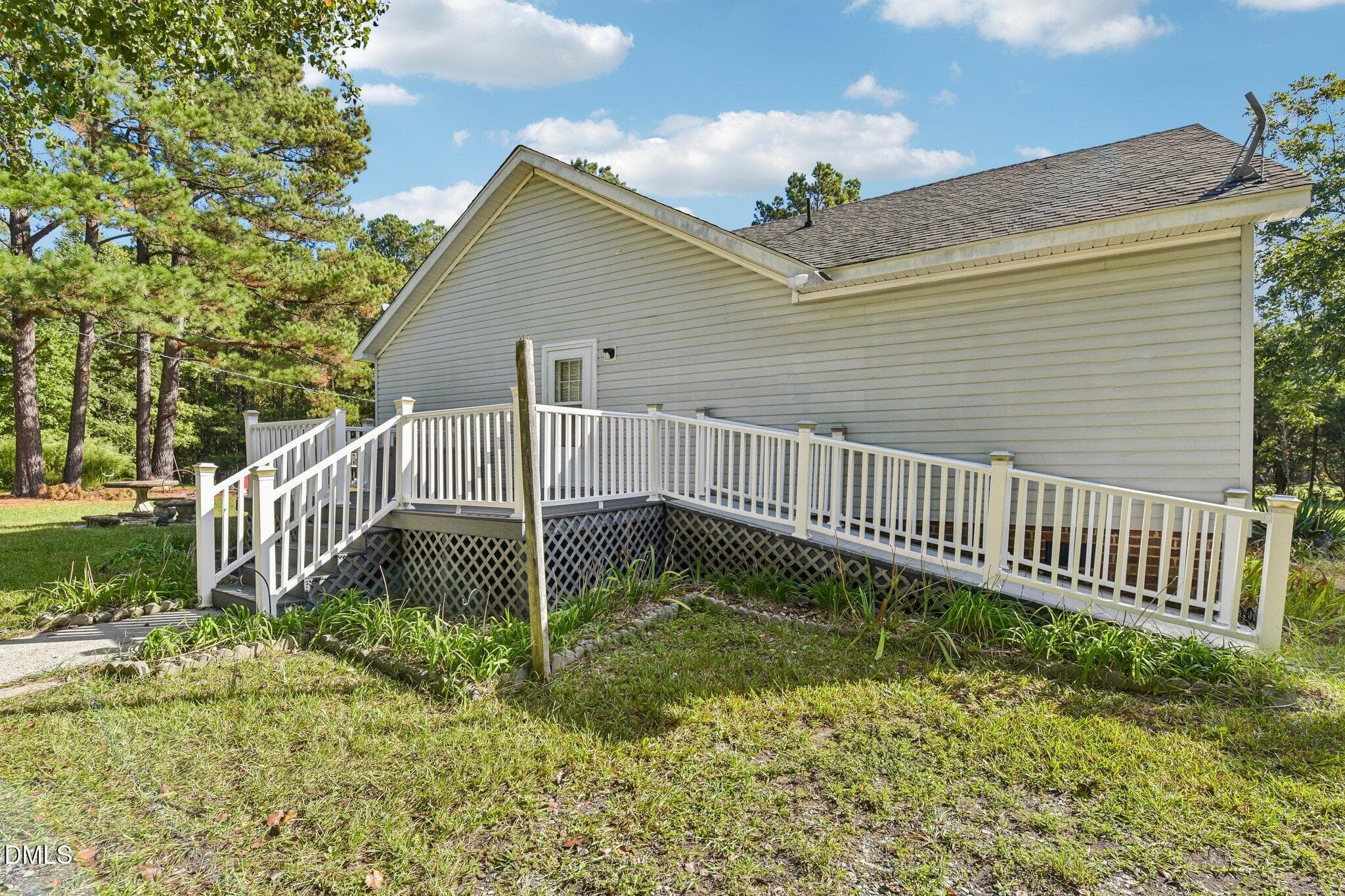 48-web-or-mls-E Forest Oaks Dr-S1410-048 - 160 E Forest Oaks Drive, Sanford, NC 27330, Sanford