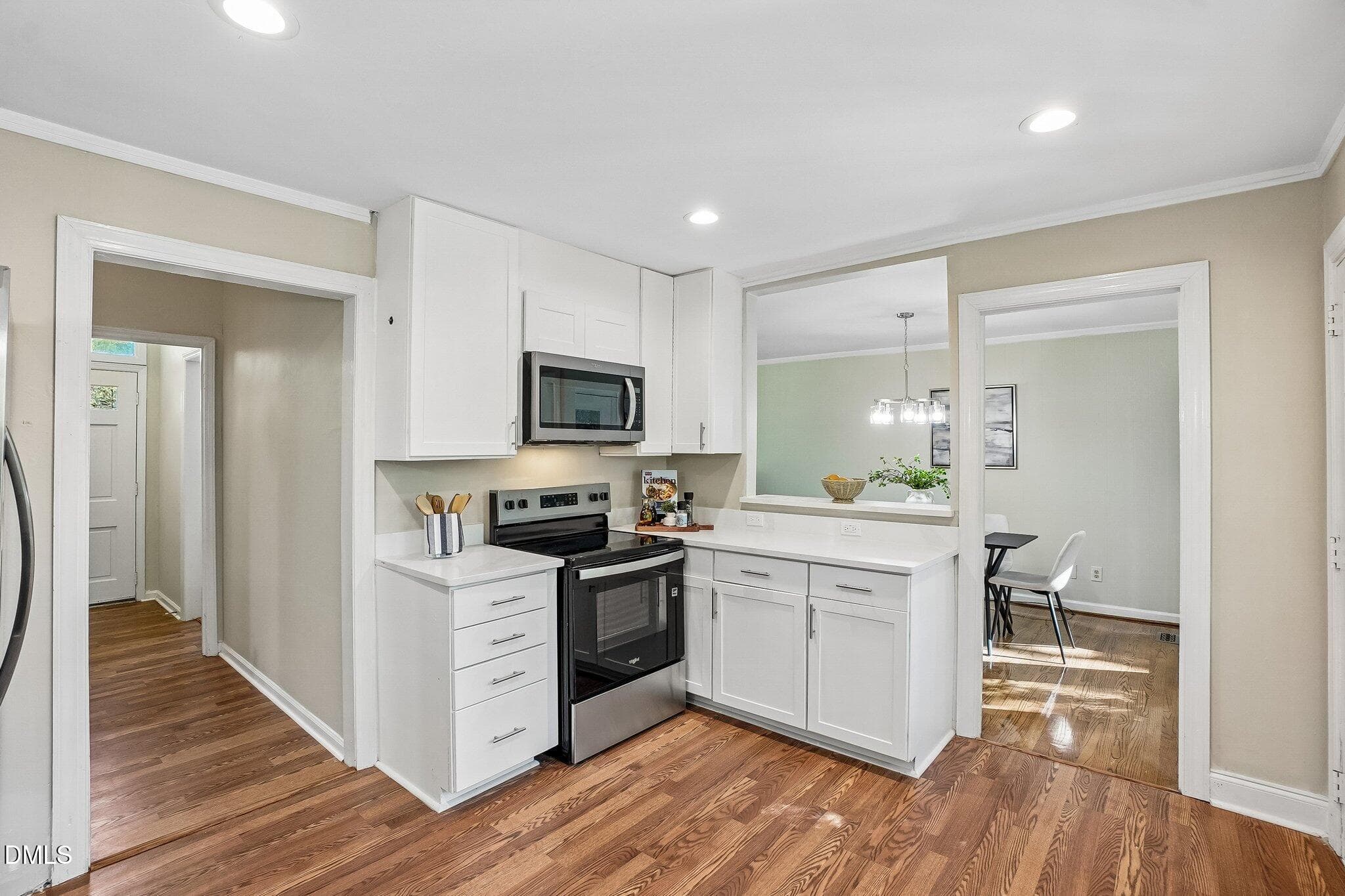 13-web-or-mls-Ferrell Rd-S1410-013 - 1702 Ferrell Road, Chapel Hill, NC 27517, Chapel Hill