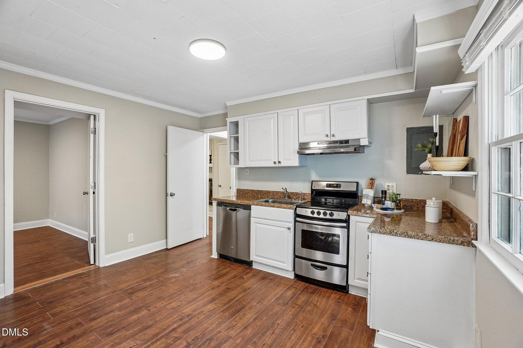 25-web-or-mls-Ferrell Rd-S1410-025 - 1702 Ferrell Road, Chapel Hill, NC 27517, Chapel Hill