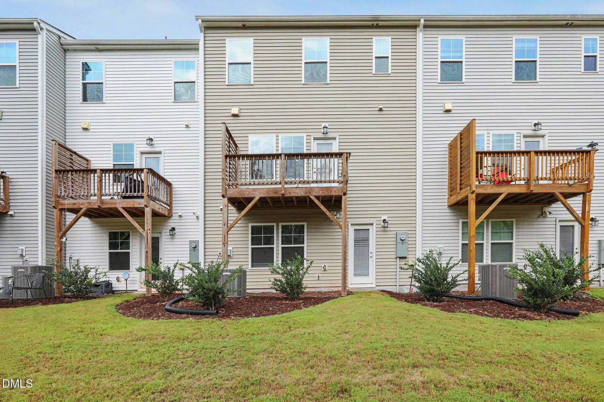 025_file_7517 - 3009 Castle Loch Lane, Durham, NC 27703