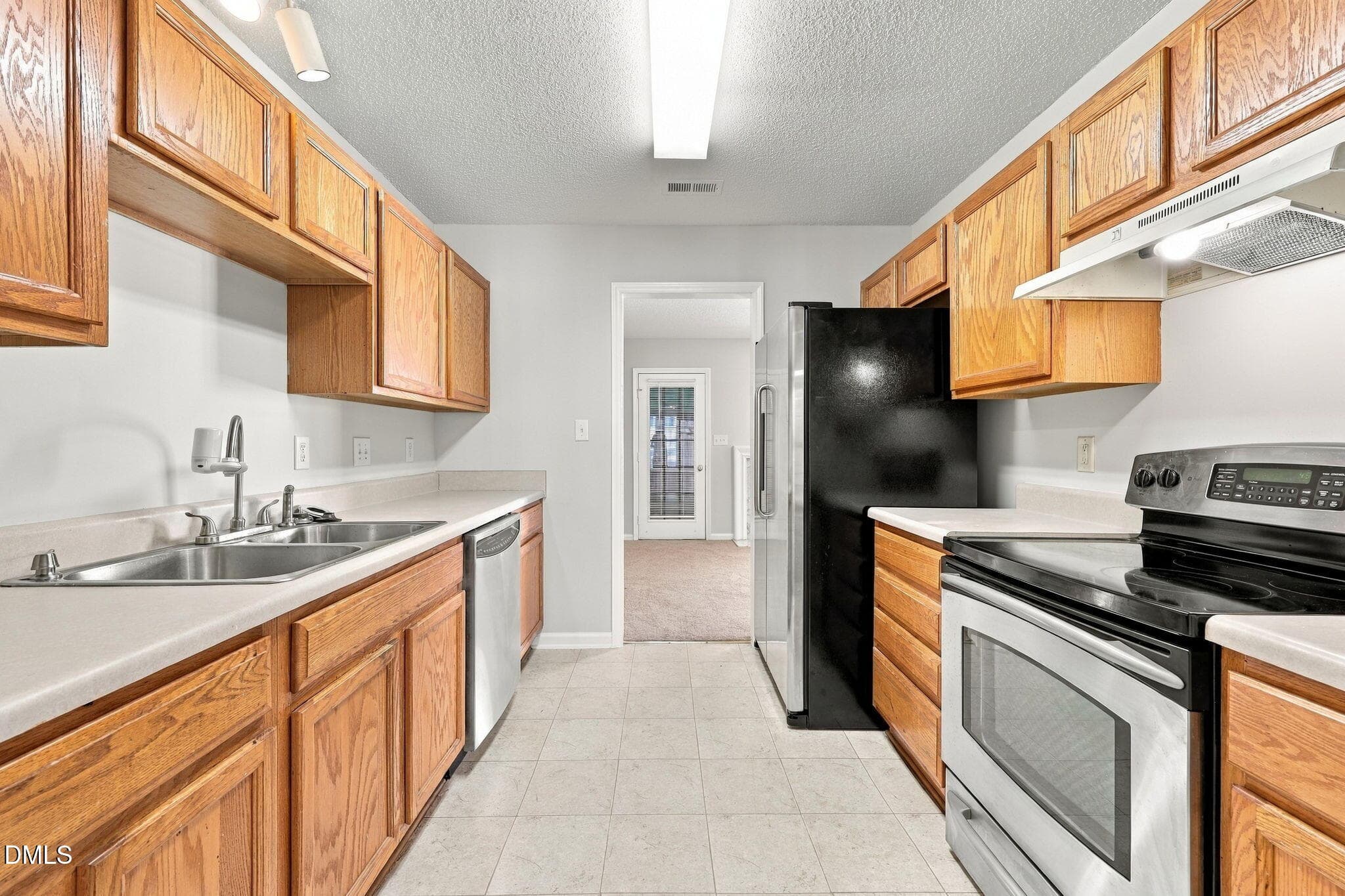 22-web-or-mls-IMG_0326 - 5205 Tanglewood Creek Court, Raleigh, NC 27610