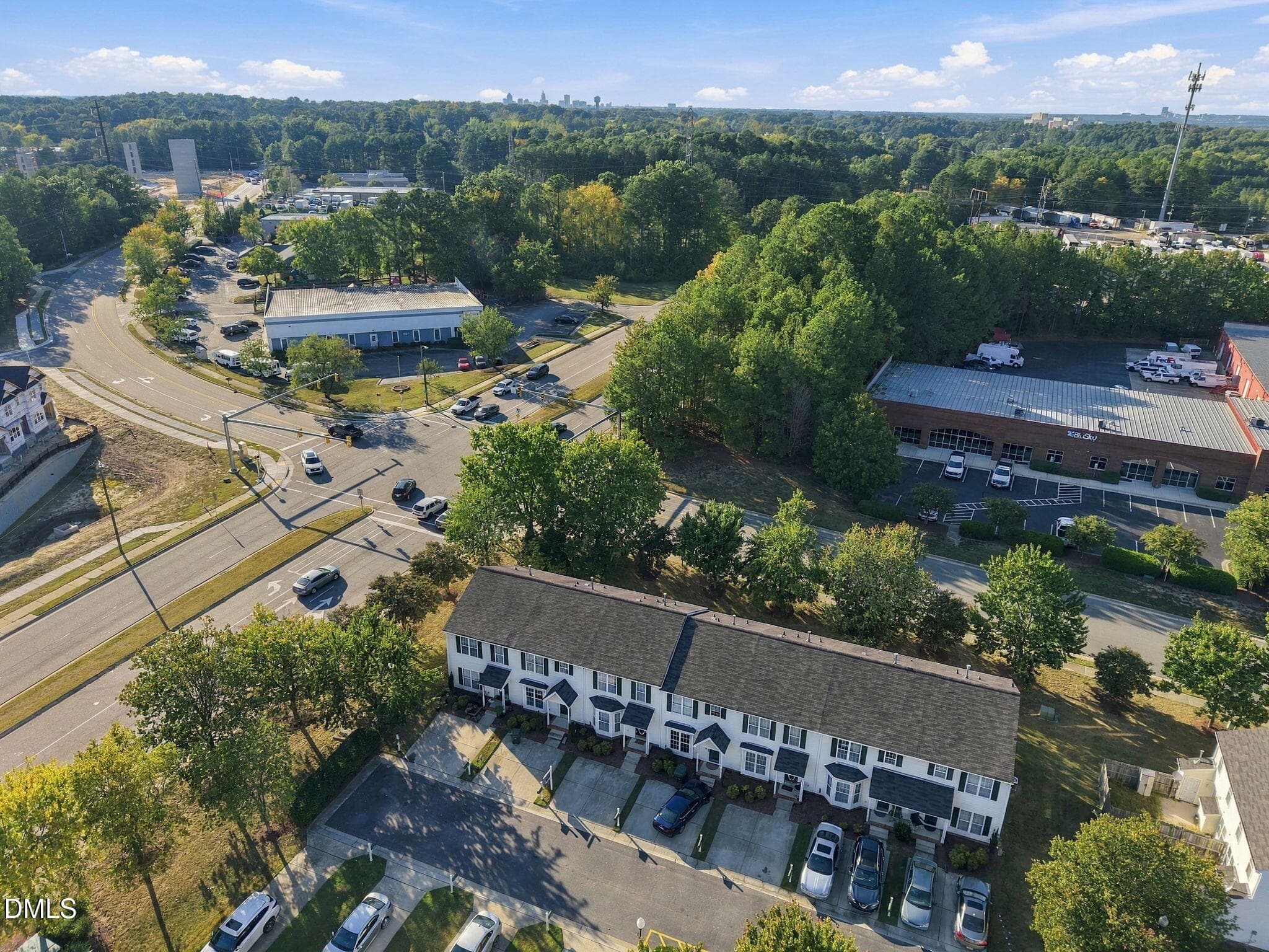 11-web-or-mls-DJI_20261001165414_0025_D - 5205 Tanglewood Creek Court, Raleigh, NC 27610