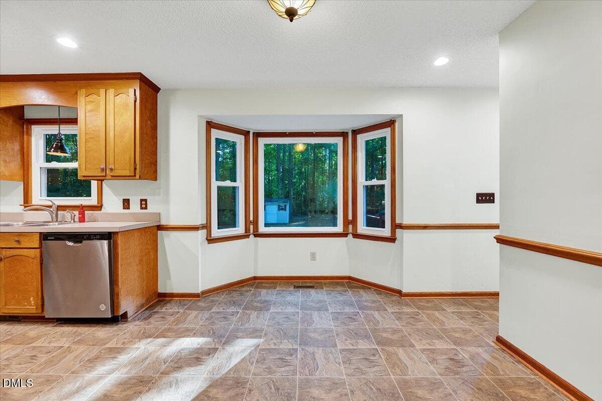 16-113 Plantation Rd-16 - 113 Plantation Road, Clayton, NC 27520, Clayton