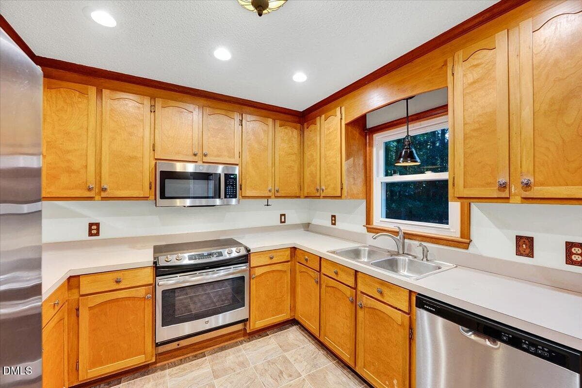 23-113 Plantation Rd-23 - 113 Plantation Road, Clayton, NC 27520, Clayton