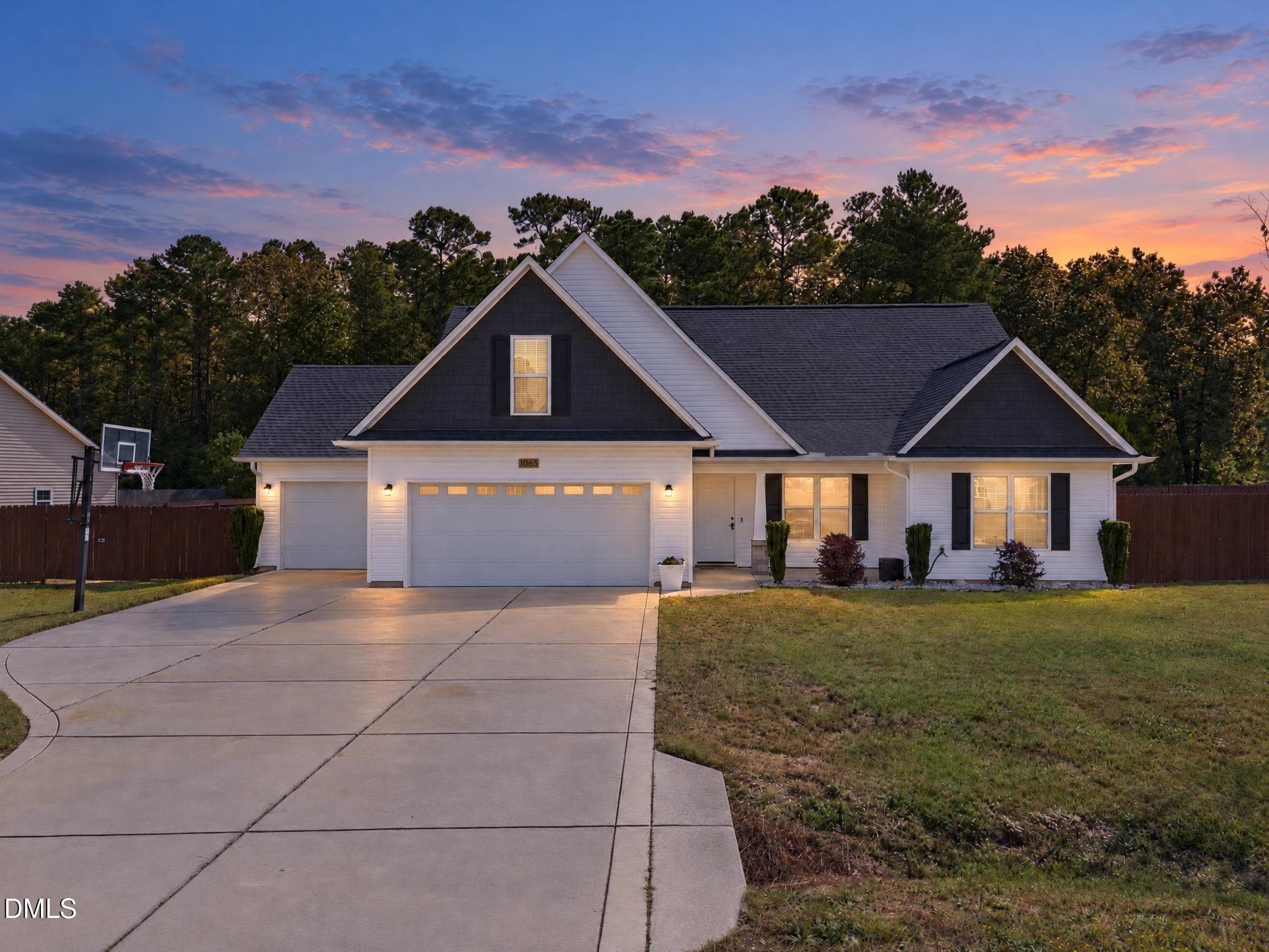1065 Moonland Drive, Stedman, NC 28391