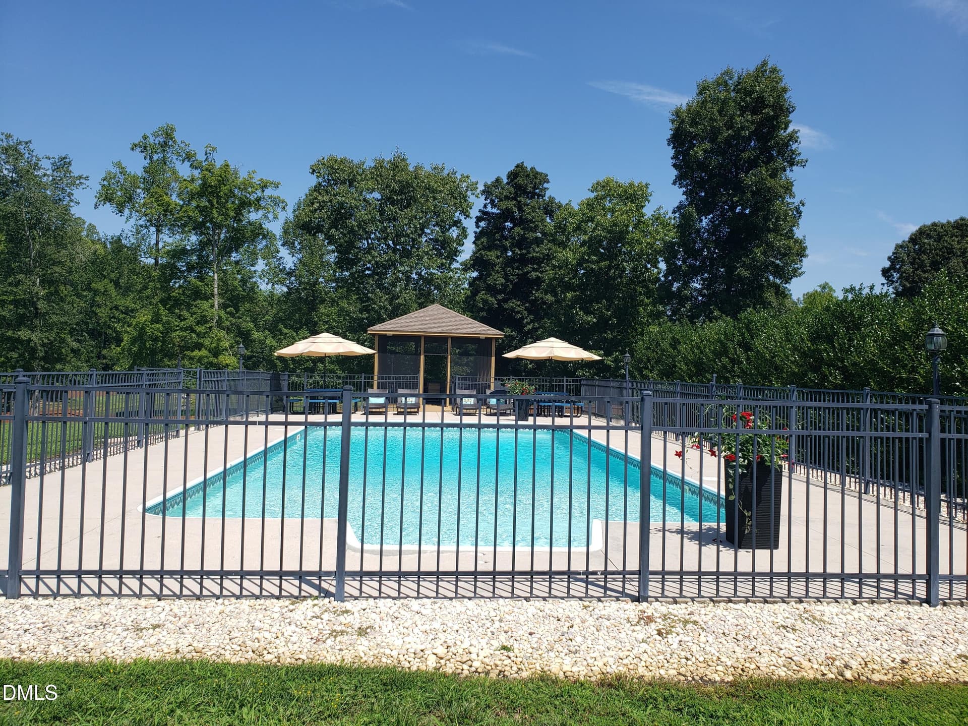 25-Pool - 2957 Doris Drive, Burlington, NC 27217