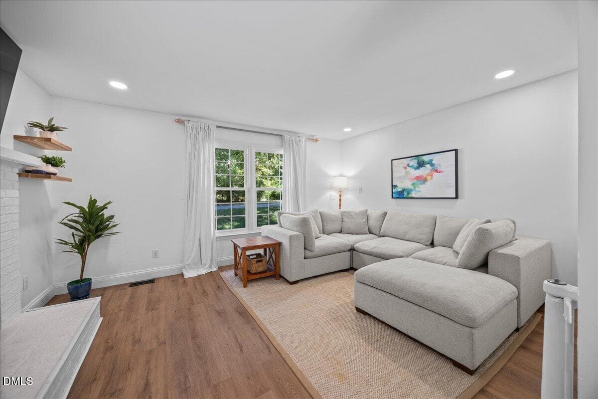 02-2A1A4929 - 300 Burkwood Lane, Raleigh, NC 27609, Raleigh