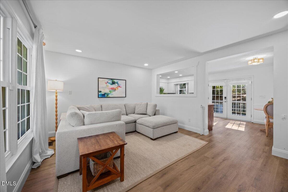 05-2A1A4937 - 300 Burkwood Lane, Raleigh, NC 27609, Raleigh