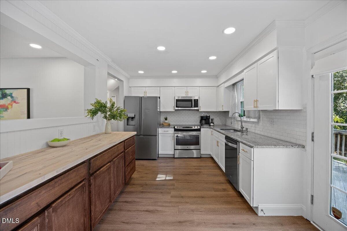 09-2A1A4949 - 300 Burkwood Lane, Raleigh, NC 27609, Raleigh