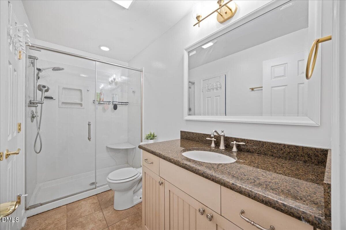 15-2A1A4967 - 300 Burkwood Lane, Raleigh, NC 27609, Raleigh