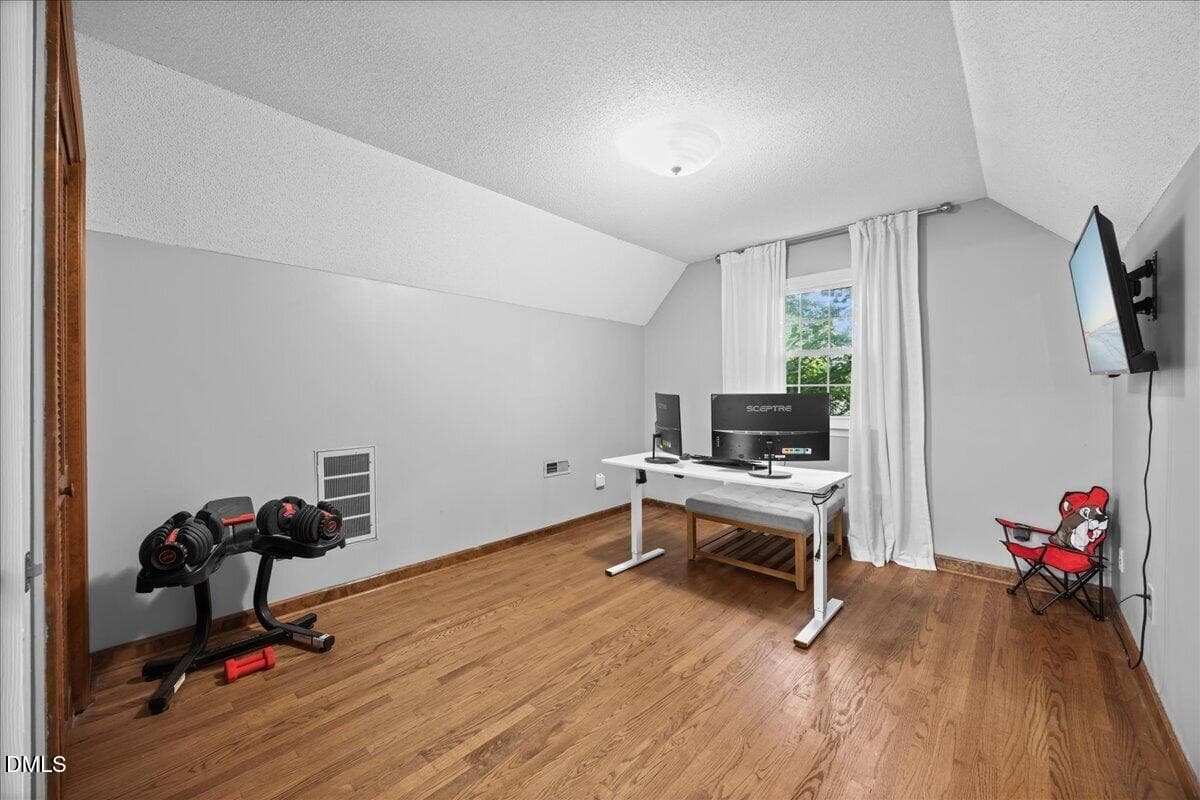 19-2A1A4980 - 300 Burkwood Lane, Raleigh, NC 27609, Raleigh