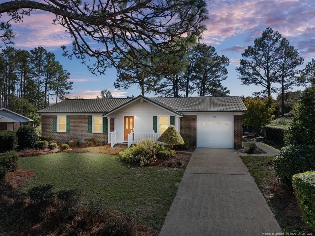 3924 Heidelberg Drive, Hope Mills, NC 28348