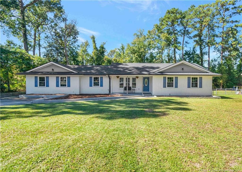 Photo 2 - 3980 Kings Cross Road, Lumberton, NC 28360, Lumberton
