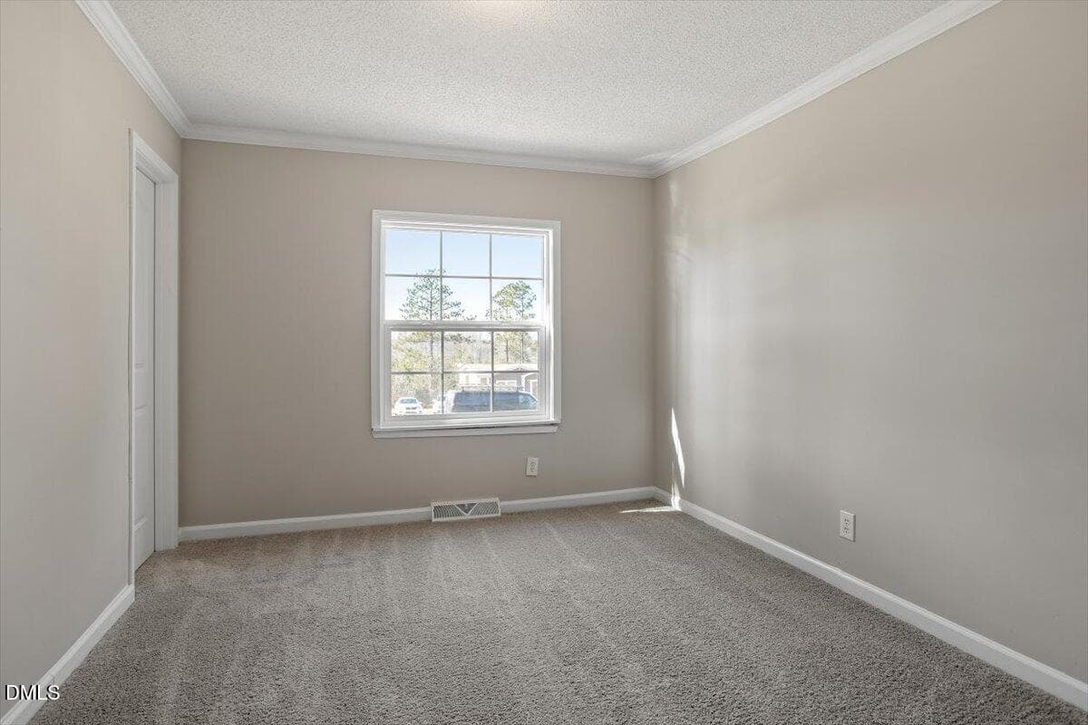 03-190 Pickett Cir [2777887]_35 - 190 Pickett Circle, Vass, NC 28394, Vass