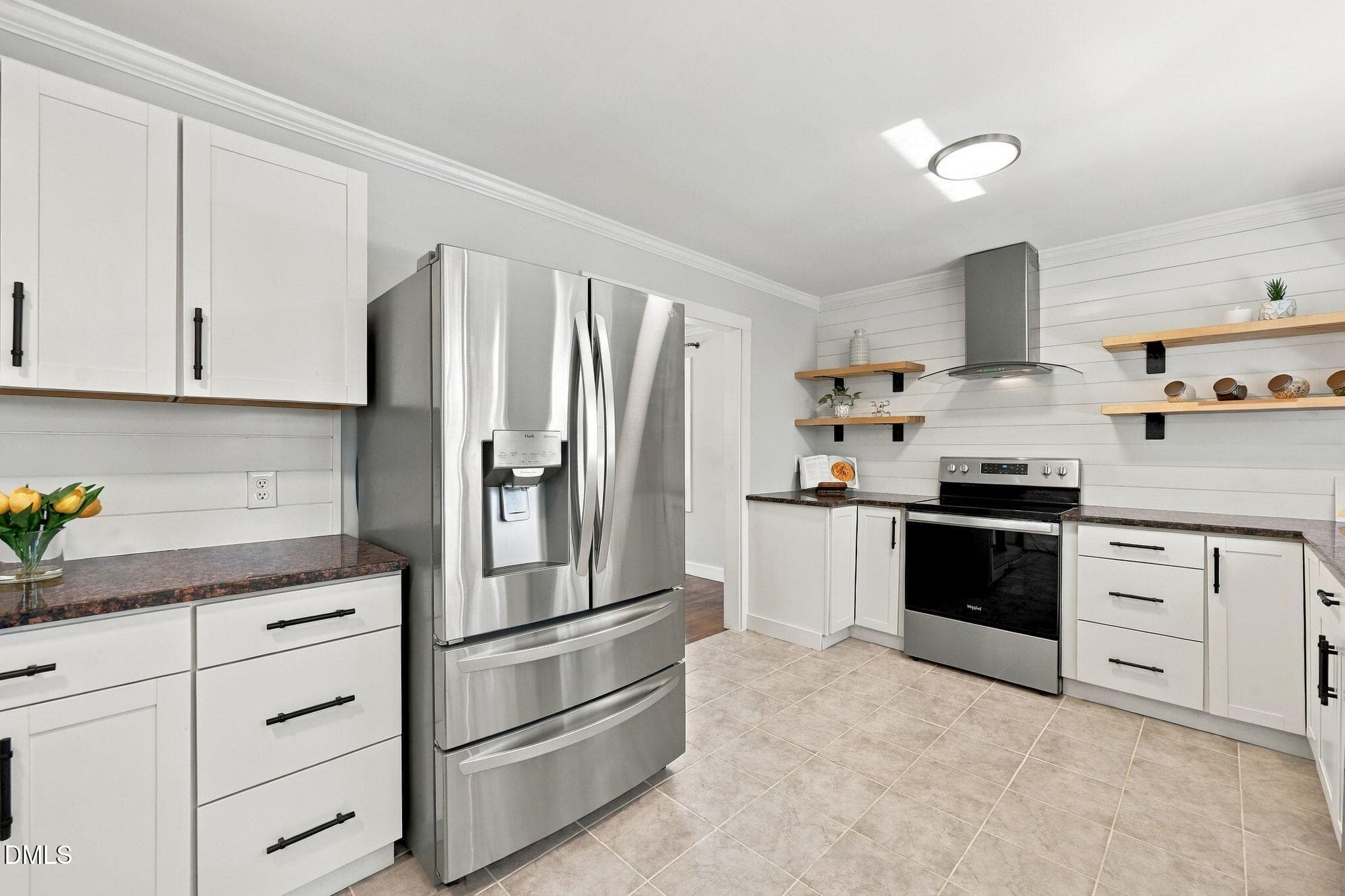 15-web-or-mls-IMG_4352 - 5009 Huntingdon Drive, Raleigh, NC 27606, Raleigh