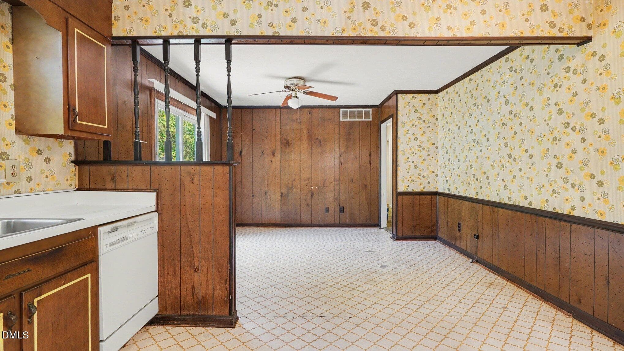 008_file_6177 - 1240 Castlegate Court, Winston-Salem, NC 27103, Winston-Salem