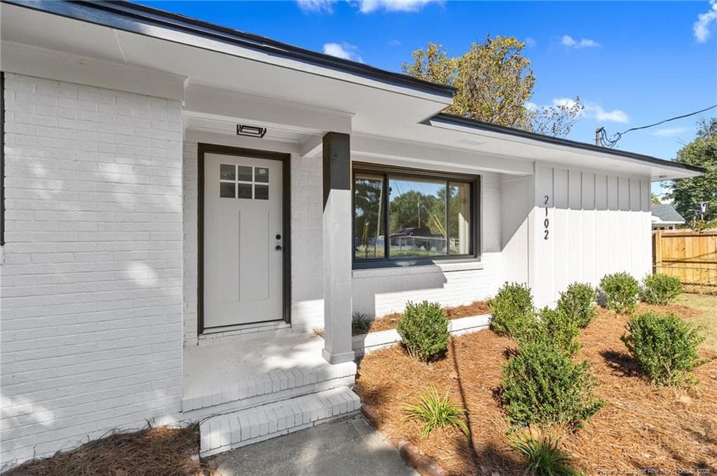 Photo 5 - 2102 Biltmore Drive, Fayetteville, NC 28304