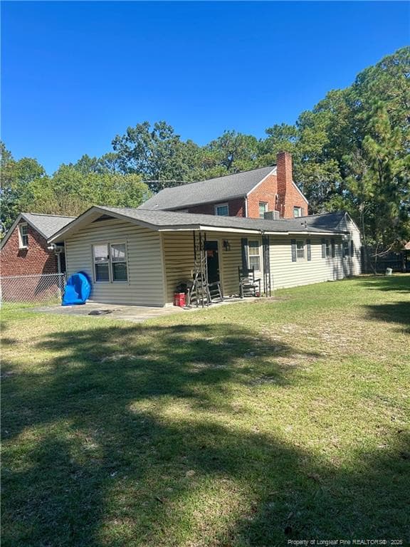 Photo 9 - 1203 N Fulton Street, Raeford, NC 28376, Raeford