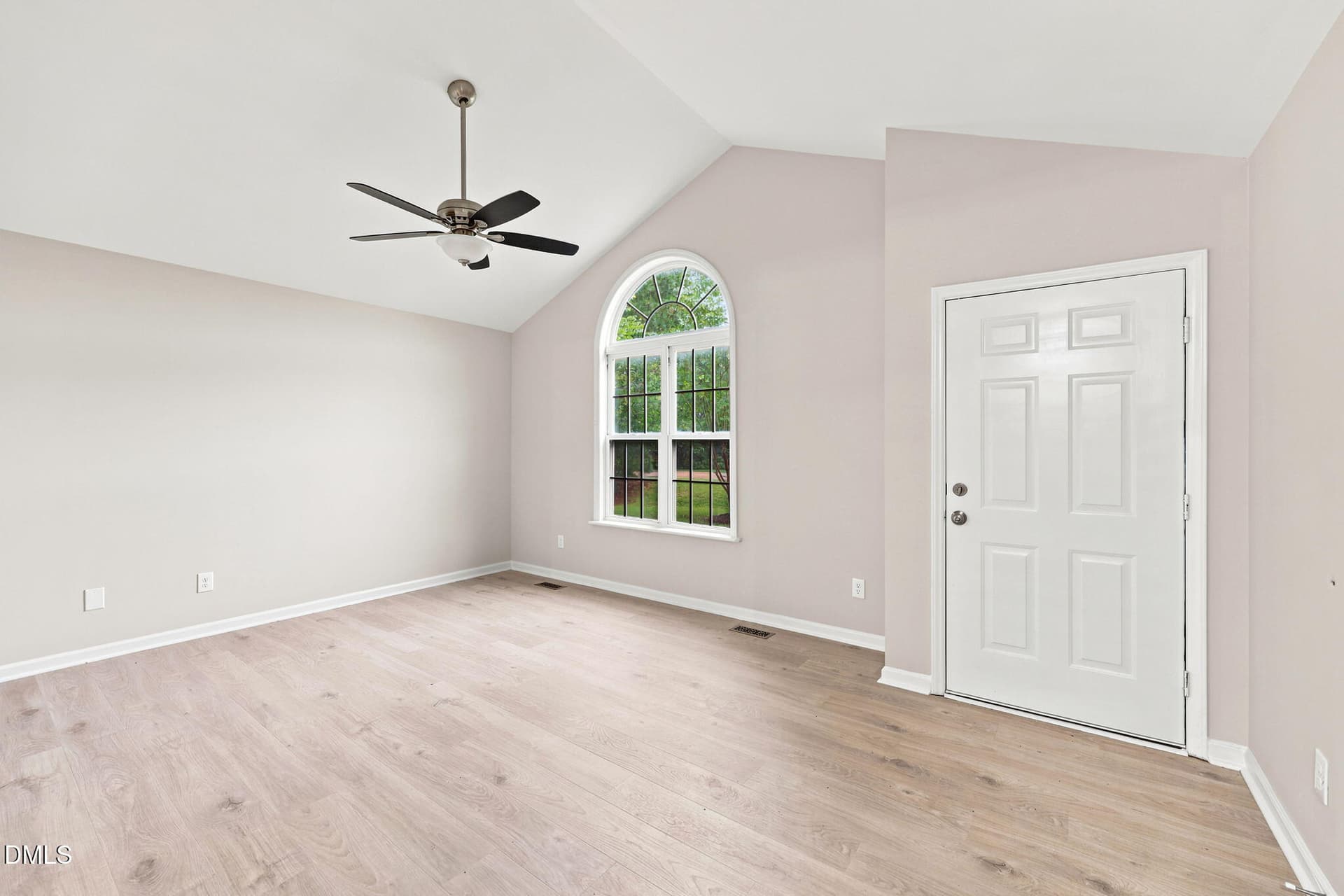 30-web-or-mls-IMG_7307 - 105 Poplar Court, Willow Springs, NC 27592
